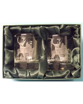2 Engraved Whisky Glasses with deer image