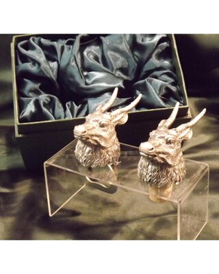 Beautiful white metal and nickel plated Oryx head bottle combo set. Small