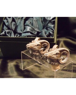 Beautiful white metal and nickel plated Ram head bottle combo set.