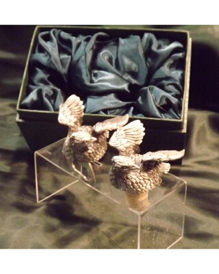 Beautiful white metal and nickel plated Quail bottle combo set.