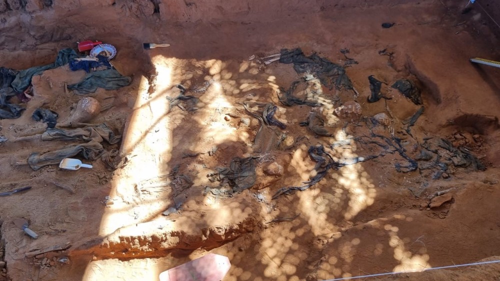 கொக்குத்தொடுவாய் புதைகுழி நேற்றும் (26) 5 எலும்புக்கூடுகள் மீட்பு