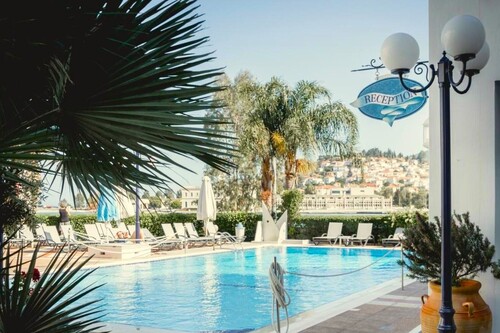 Nikki's Village - Poros 