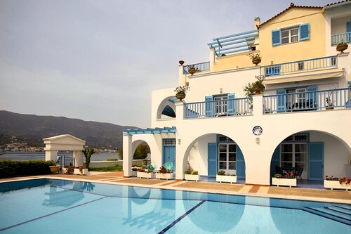 Nikki's Village - Poros 