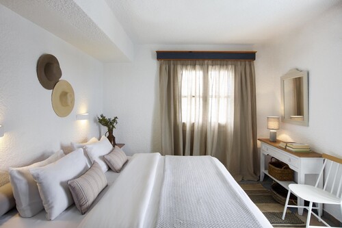 Nikki's Village - Poros 