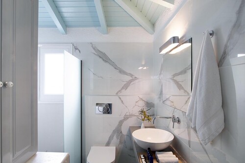 Nikki's Village - Poros 