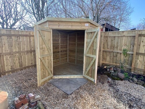 #C014 7x7 Corner Shed