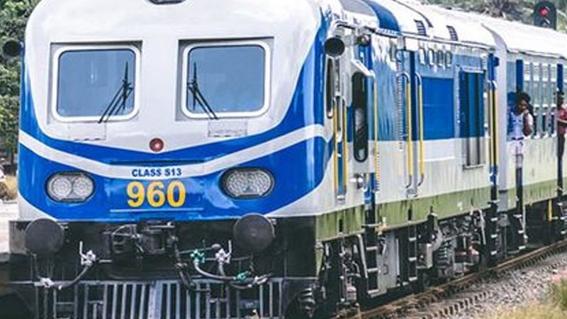 வடக்கின் ரயில் சேவை 6 மாதங்கள்  தடைப்படும்