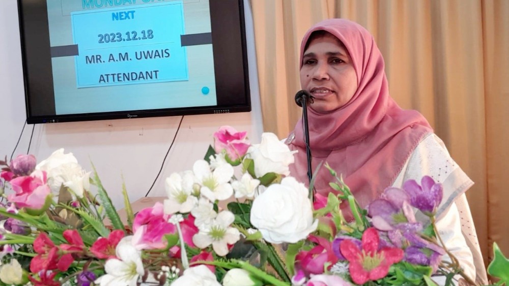 கல்முனை சுகாதார சேவைகள் பணிப்பாளர் சஹீலா இஸ்ஸதீன் கடமையேற்பு