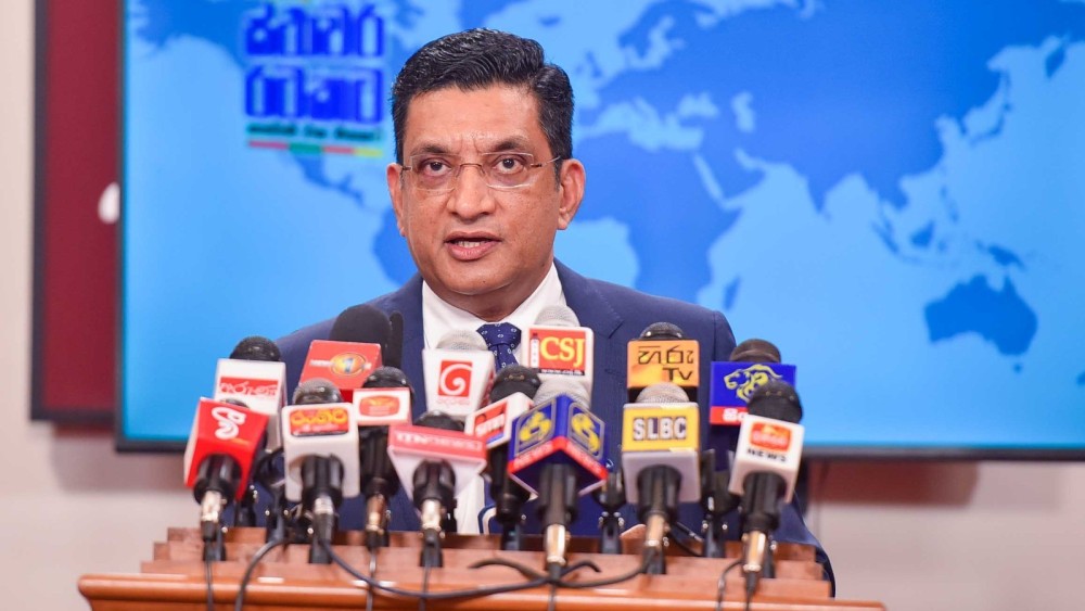 இலங்கையின்  வெளிநாட்டு உறவுகளை சரியான பாதையில் கொண்டு செல்ல முடிந்தது