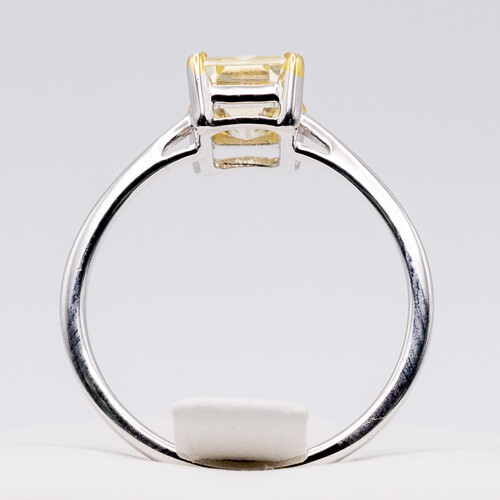 Rectangle cut solitaire yellow zirconia set on rhodium plated 925 sterling silver ring