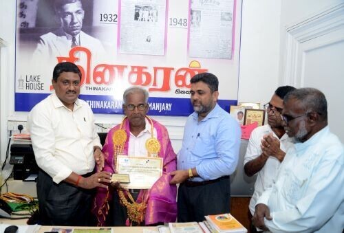 சின்னத்துரை தில்லைநாதனுக்கு ‘வாழ்நாள் சாதனையாளர் விருது’ 