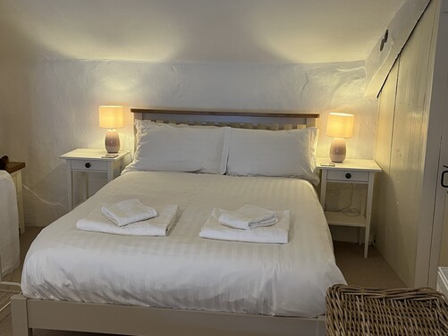 Gallery | Vale Cottage Croyde | Surf holiday cottage Croyde | Dog friendly holiday cottage Devon | Luxury holiday cottage Croyde