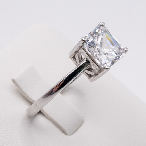 Solitaire Zirconia stone set on Rhodium plated 925 sterling silver ring