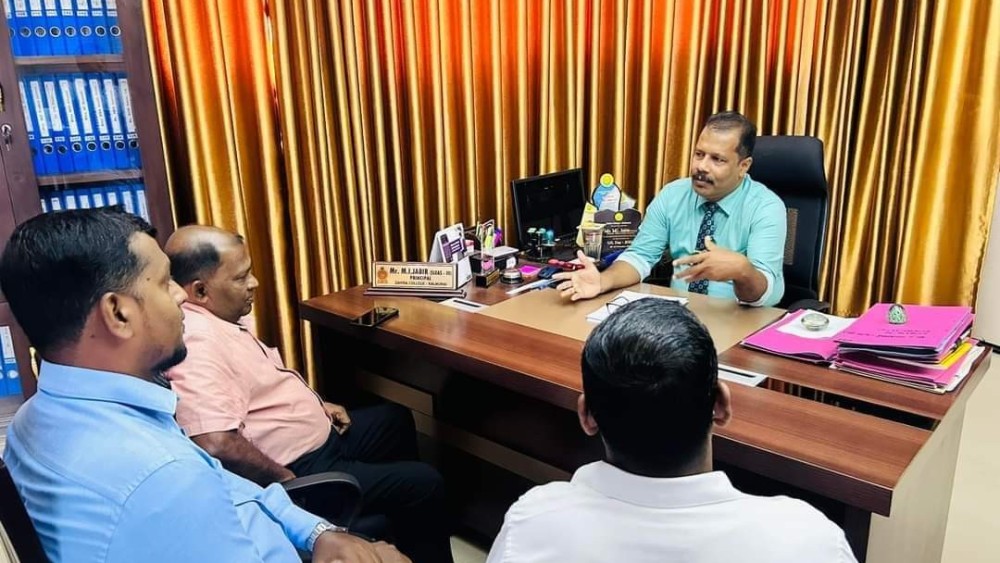 கல்முனை வலய பாடசாலைகளை பொதுச் செயலாளர் ஜோசப் ஸ்டாலின் தரிசிப்பு