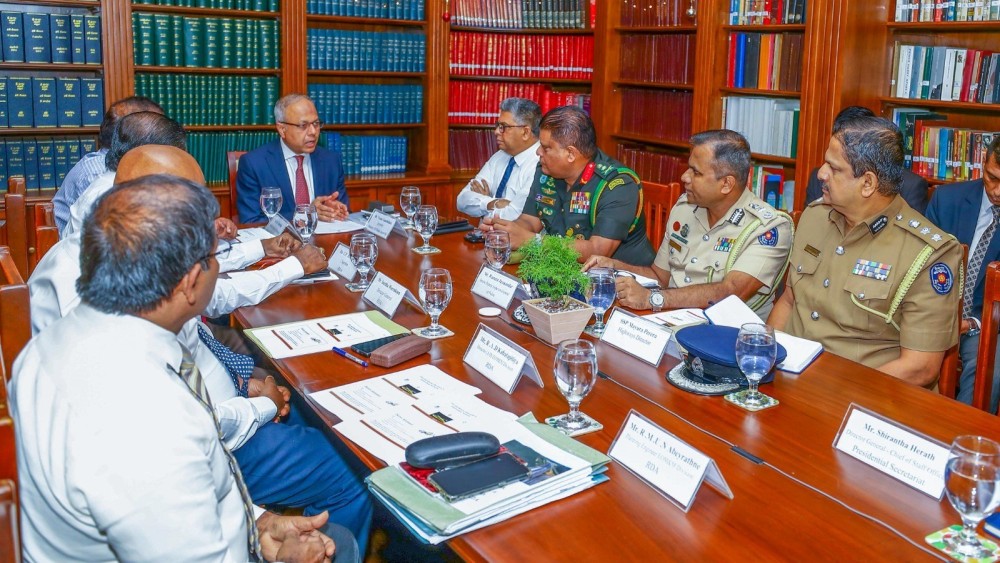 பொலிஸ் விசேட அதிரடிப் படையினரை நீக்குவது தொடர்பில் கவனம்