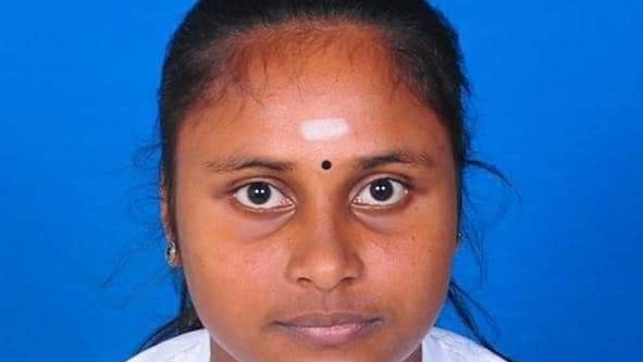 தேசிய மட்ட பழுதூக்கல் போட்டியில் தெல்லிபழை மகாஜனா மாணவிகள் சாதனை