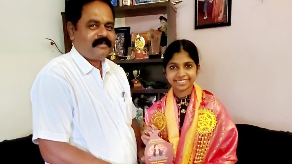 கில்மிஷாவிற்கு நேரில் சென்று மதிப்பளித்த நாடாளுமன்ற உறுப்பினர் சிவஞானம் சிறீதரன்