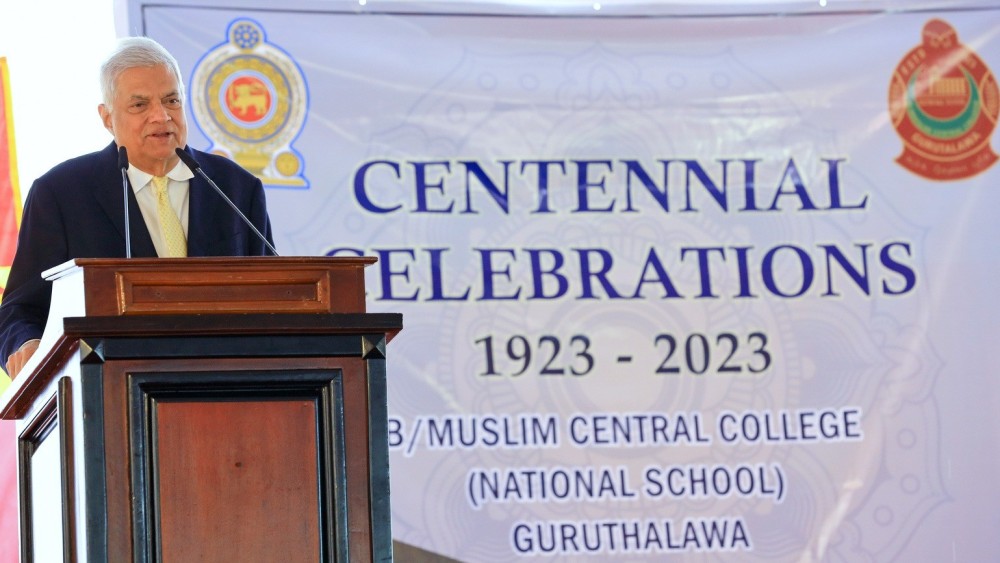 வலுவான நாட்டை கட்டியெழுப்ப, அனைவரும் இலங்கையர்களாக முன்வர வேண்டும்