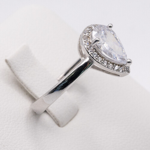 Almond cut zirconia bordered with multi paved stones