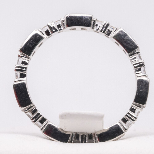 Zirconia Stone on Rhodium Plated 925 Sterling Silver Ring