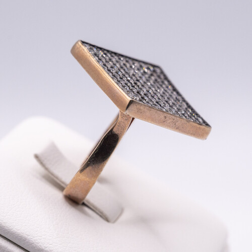 Multi paved Zirconia stones set on 925 sterling silver ring