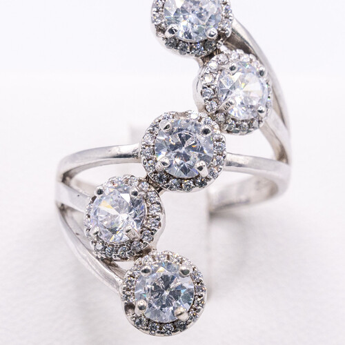 Art Nouveau Style 925 Sterling Silver Ring with Rhodium