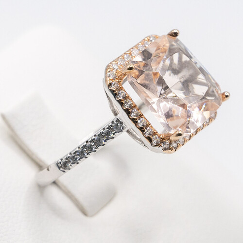 Border set powder pink Zirconia stone on 925 sterling silver