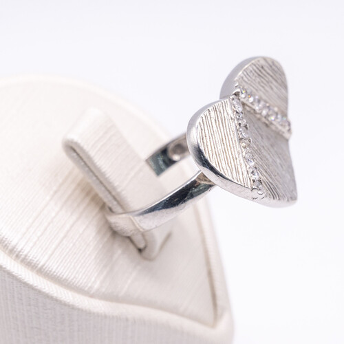 Heart shaped rustic design 925 sterling silver ring