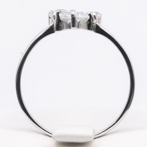 Heart design zirconia stones set on 925 sterling silver ring