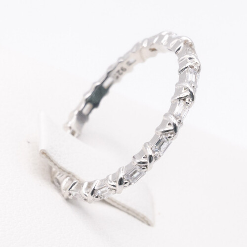 Full eternity style 925 sterling silver ring