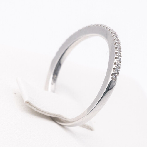 Multi paved zirconia stones set on 925 sterling silver ring