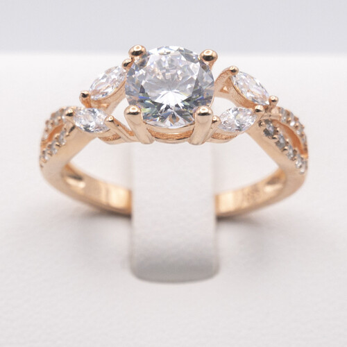 Zirconia Stones Set on Rose Gold Plated 925 Sterling Silver Ring