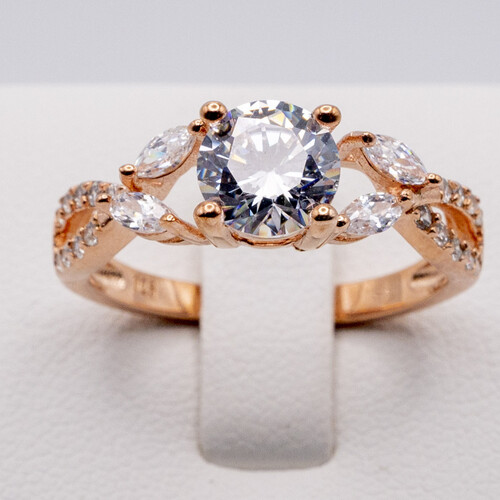 Zirconia Stones Set on Rose Gold Plated 925 Sterling Silver Ring