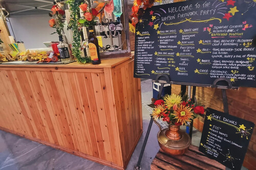 Gallery | Jolly Hucksters Mobile Bar Company | mobile bar Hertfordshire/mobile bar Buckinghamshire/mobile bar Hertfordshire/Wedding bar Buckinghamshire | wedding bar Hertfordshire | Real ale events bar /corporate events Hertfordshire/party bars Buckinghamshire/charity event bars