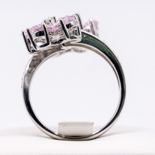 Incrementing Flower Design Moissanite stone set on 925 Sterling Silver Ring