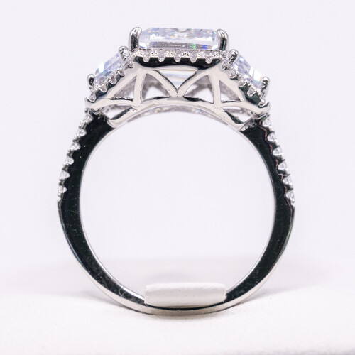 925 Sterling Silver Ring Plated in Rhodium