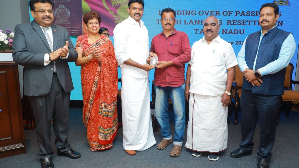 இந்தியவாழ் இலங்கை அகதிகளுக்கு உலக அங்கிகாரமிக்க கடவுச்சீட்டு