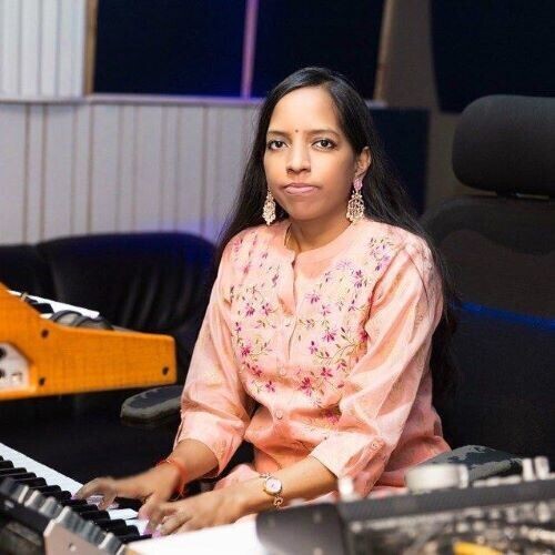 இசைஞானி இளையராஜாவின் மகள் கொழும்பில் காலமானார்