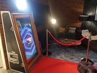 Magic Mirror Photo Booth