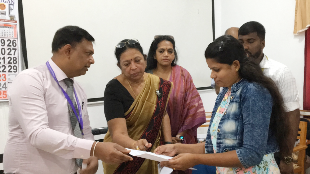 வடக்கு-கிழக்கில் வசிக்கும் 51 பேருக்கு பிரஜாவுரிமை