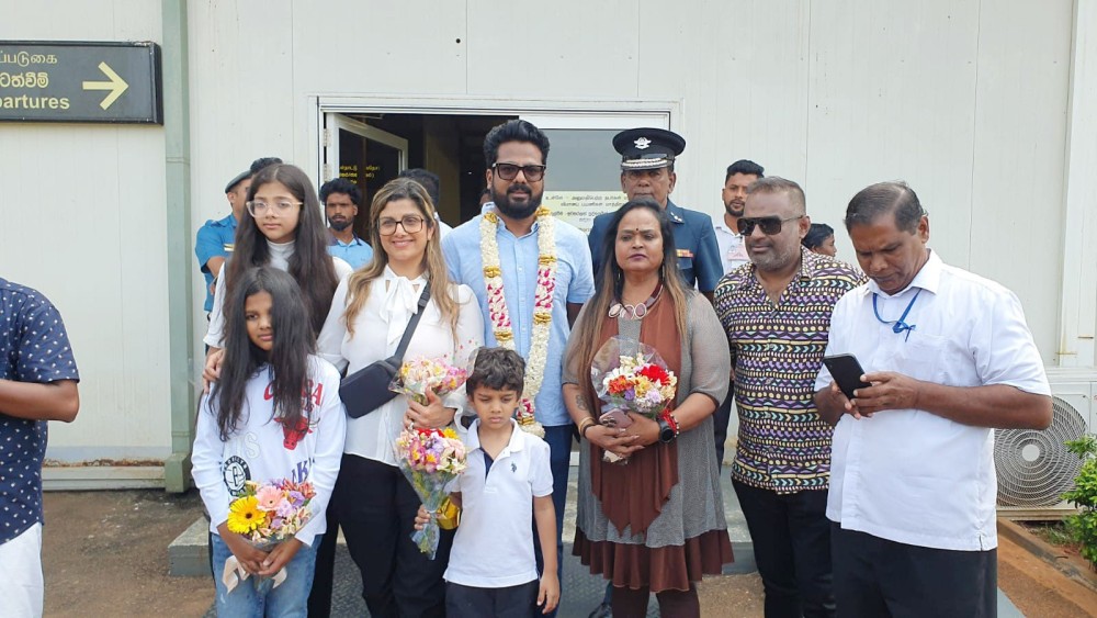 தென்னிந்திய திரை உலக பிரபலங்கள் யாழ்ப்பாணத்தில்