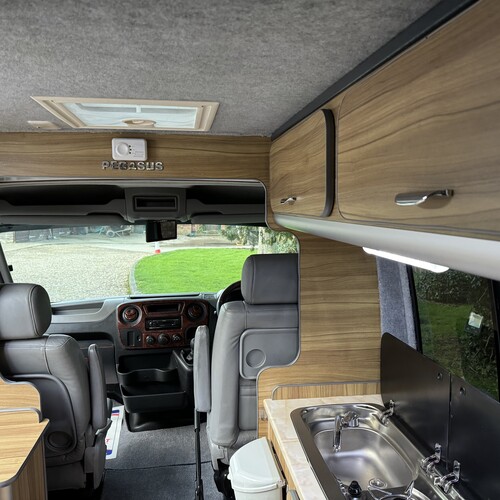 2015 Renault Master LM35 Business Camper Van 2 Berth