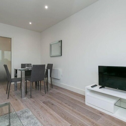 Mondial Way, Hayes, Middlesex, UB3