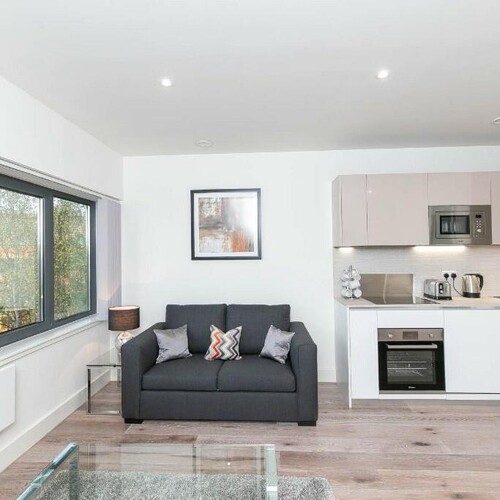 Mondial Way, Hayes, Middlesex, UB3