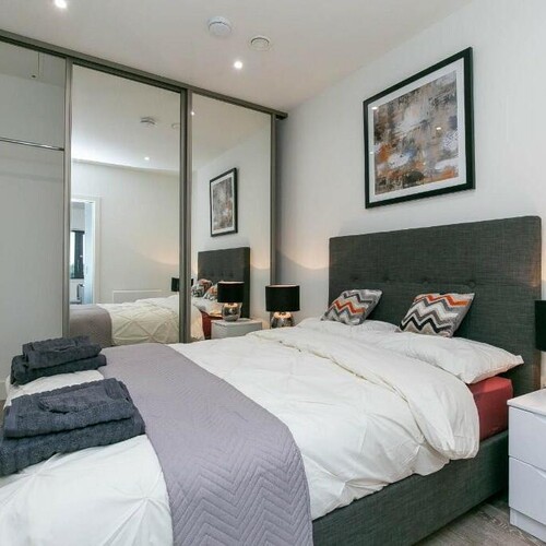 Mondial Way, Hayes, Middlesex, UB3