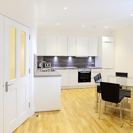 Hamlet Gardens, London, W6