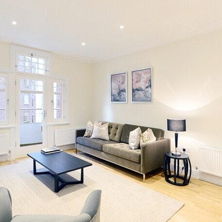 Hamlet Gardens, London, W6