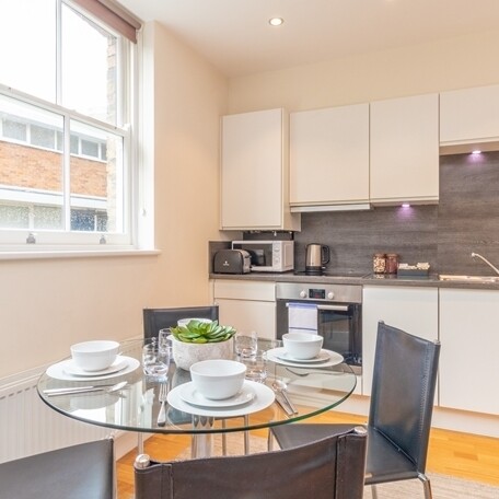 Hamlet Gardens, London, W6