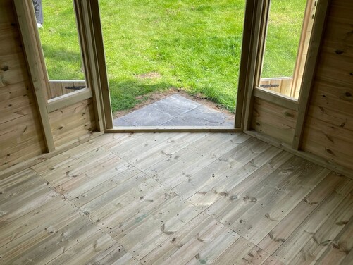 #C015 10x10 Corner SH