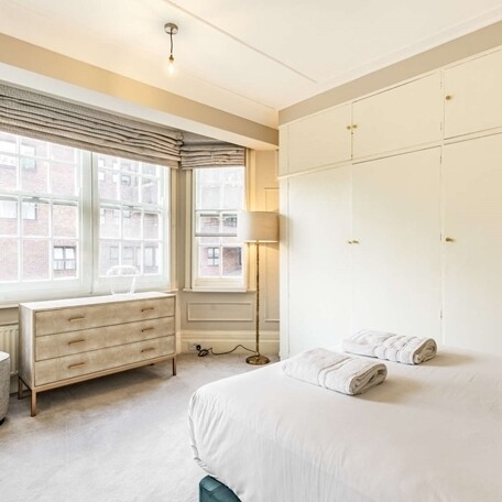 Park Road, London, NW8